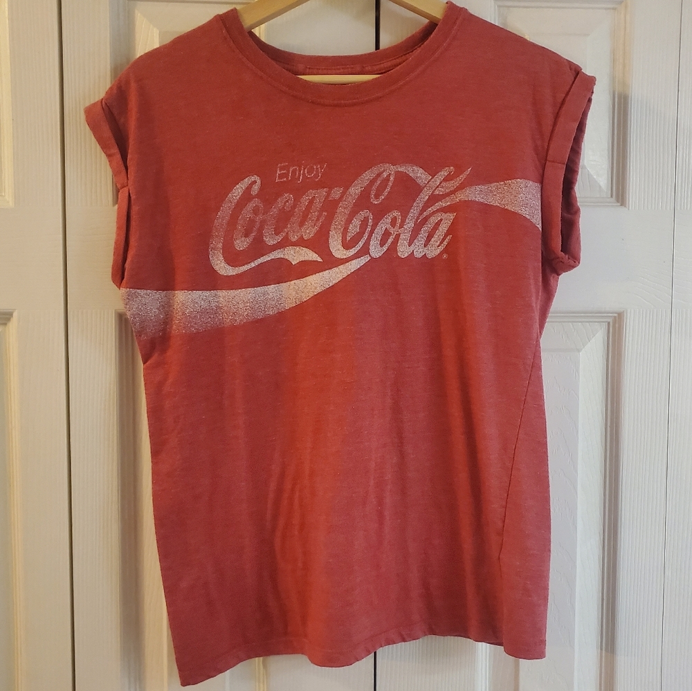 COCA COLA Collector Tshirt size M